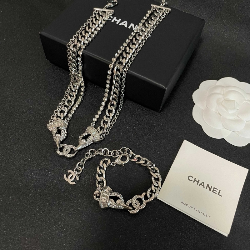 Ch**el necklaces
